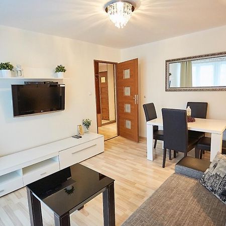 Apartament Izabel Варшава Екстериор снимка