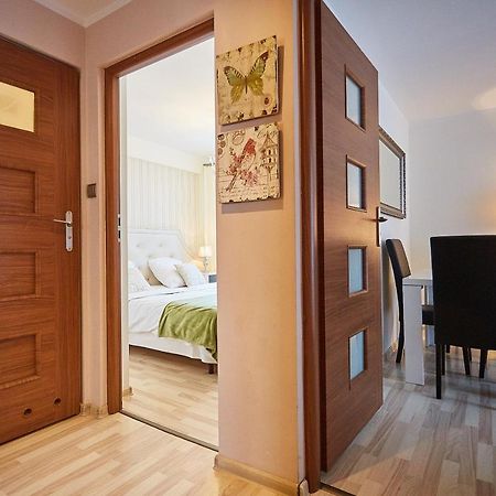 Apartament Izabel Варшава Екстериор снимка